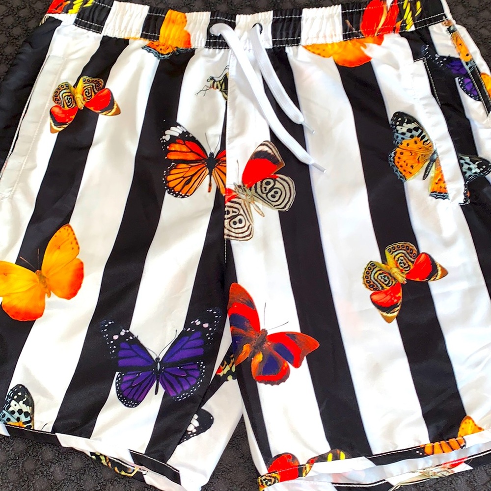 Too Fly Volley Trunk- white/black